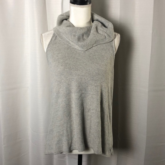 Anthropologie Sweaters - Anthropologie Vanessa Virginia Sleeveless Sweater